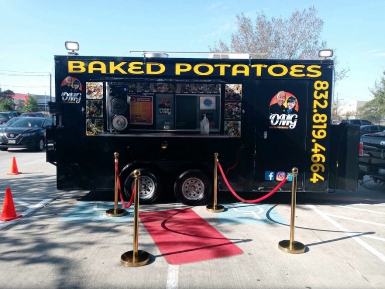 Baked potato food truck